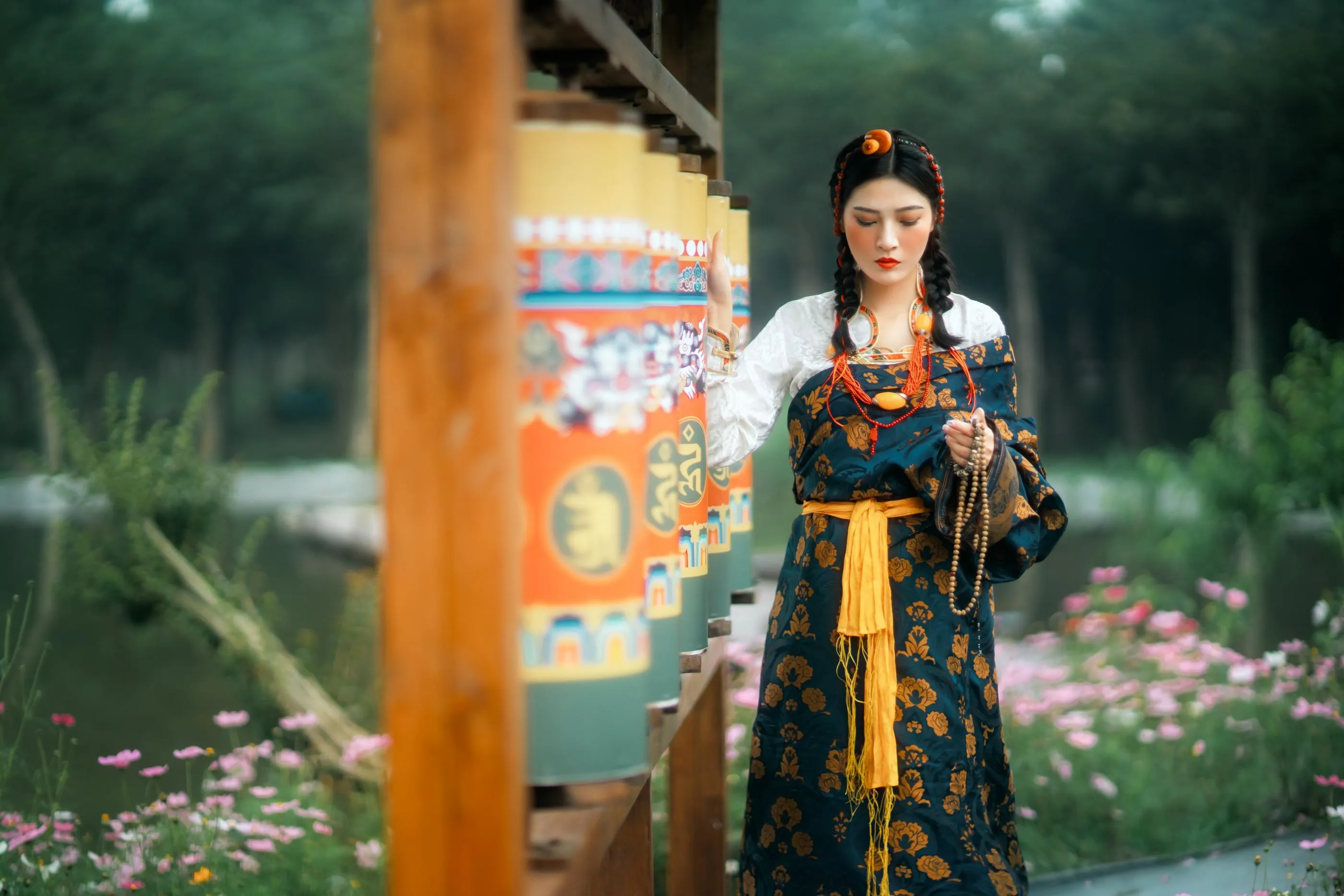 [YITUYU艺图语]2022.01.10 格桑花开 明月 [36P]插图4